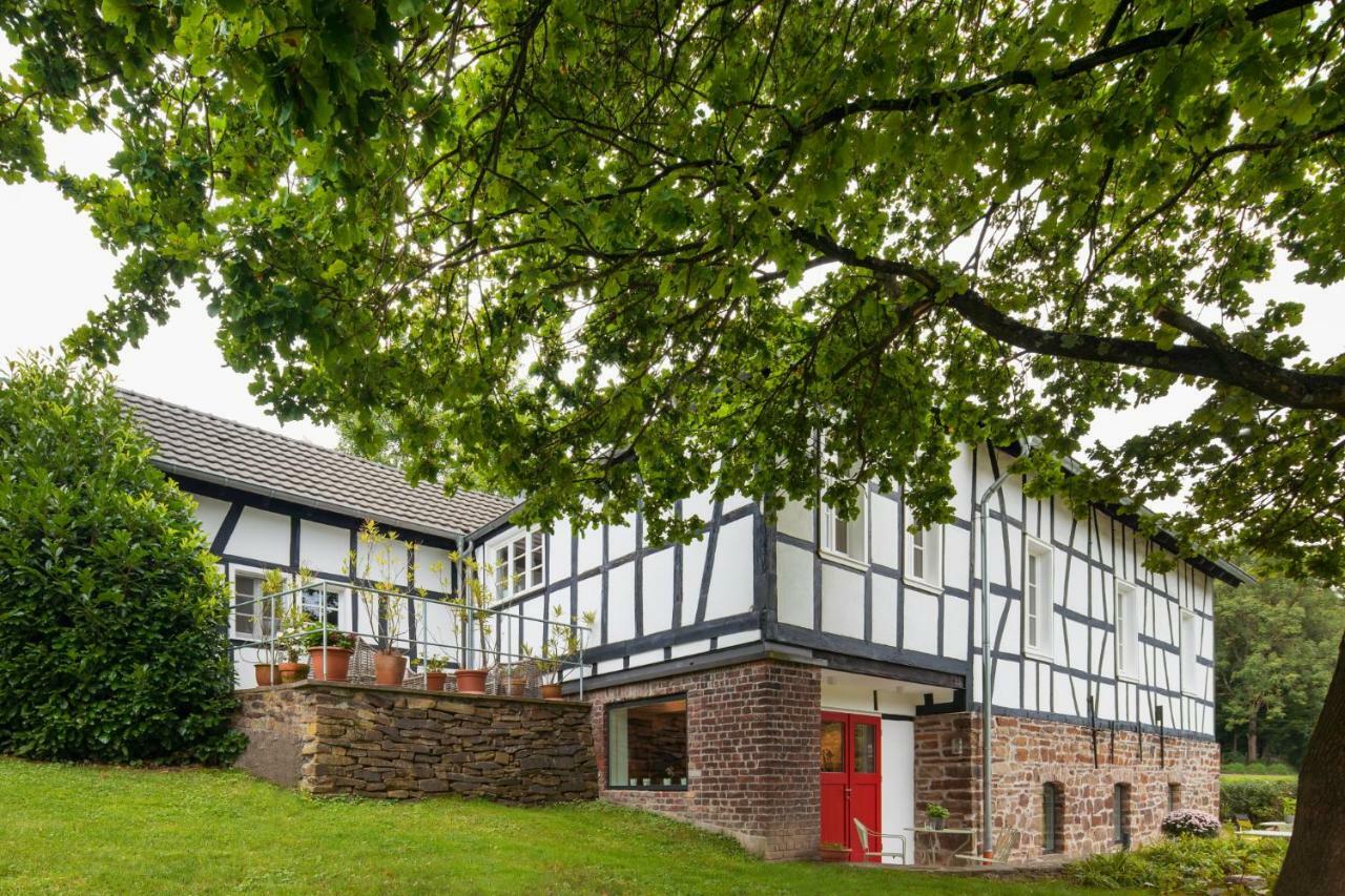 Ferienhaus Im Fachwerkhof 'Haus In Bewegung' Seelscheid Exteriör bild